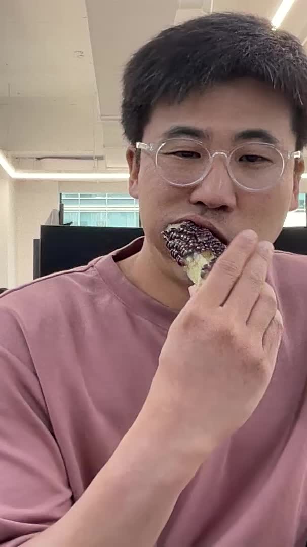 3일 굶은 사람 첫입